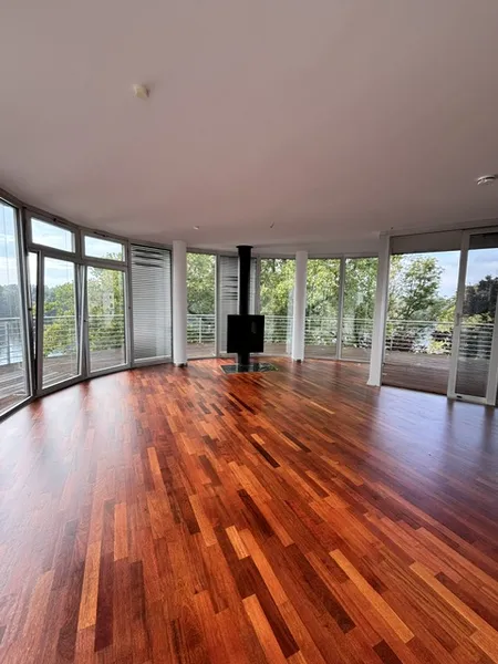 Modernes Penthouse mit direktem Spreepanorama!  Halbinsel Stralau — photo 1